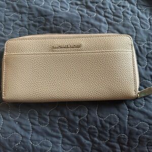 Michael Kors Metallic Gold Wallet